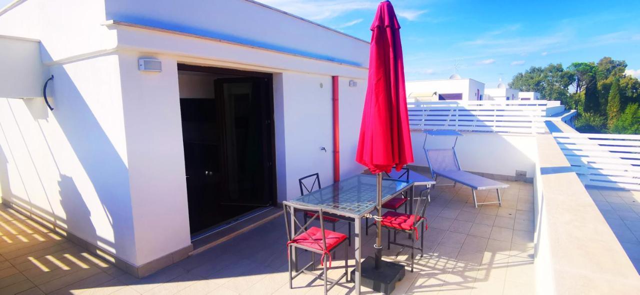 Apartamento Cosy Penthouse Loft With Stunning View Roma Exterior foto